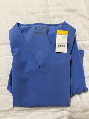 NWT Figs Ceil Blue Scrub SET